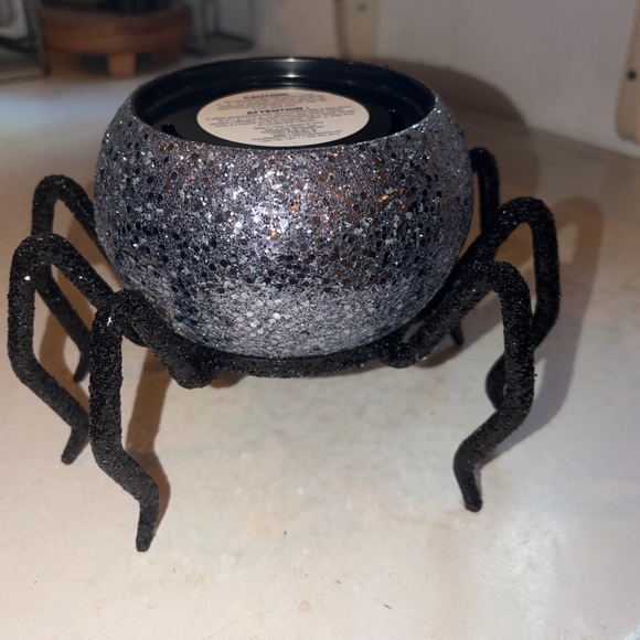 Bath& Body works Glittery Black and Silver Spider Candle Holder - Picture 3 of 5